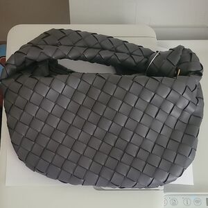 Woven Leather Shoulder Bag in Dark Gray